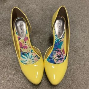 Madden Girl Yellow Platform Patent D’orsay almond toe heel